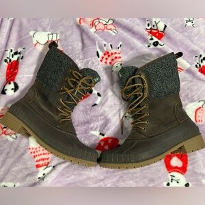 Kamik sienna waterproof snow boots women’s 8